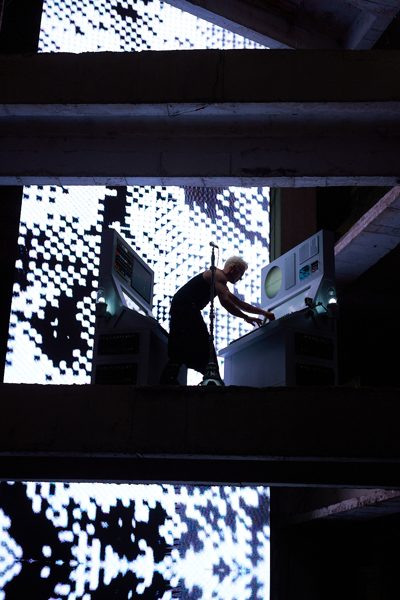 SIGNAL — performance, AAA04945